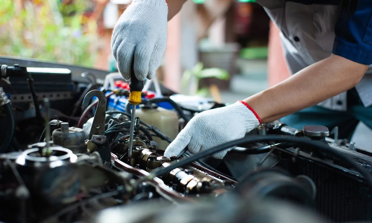 Auto repair service at NJ AUTO